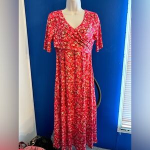 Women’s SMALL NWT pink flowered maxi dress